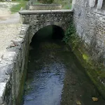 Bed & Breakfast Moulin De La Garrigue